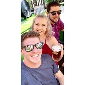 Meet your Posher, Nicole